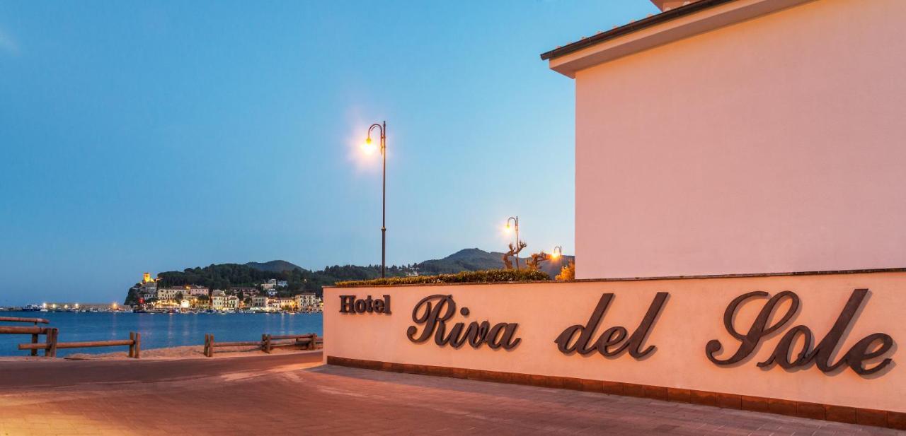 Hotel Riva Del Sole มารินา ดิ กัมโป ภายนอก รูปภาพ