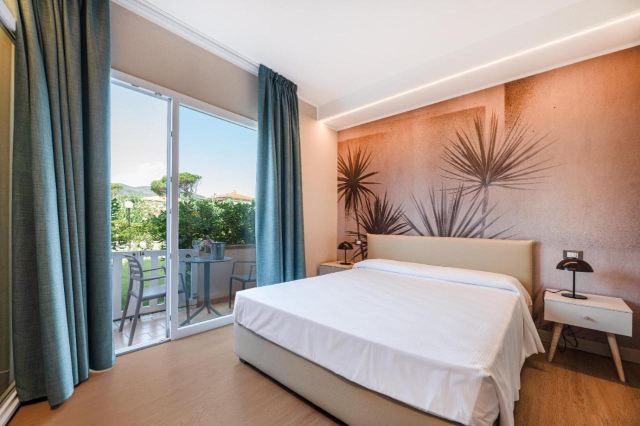 Hotel Riva Del Sole มารินา ดิ กัมโป ภายนอก รูปภาพ