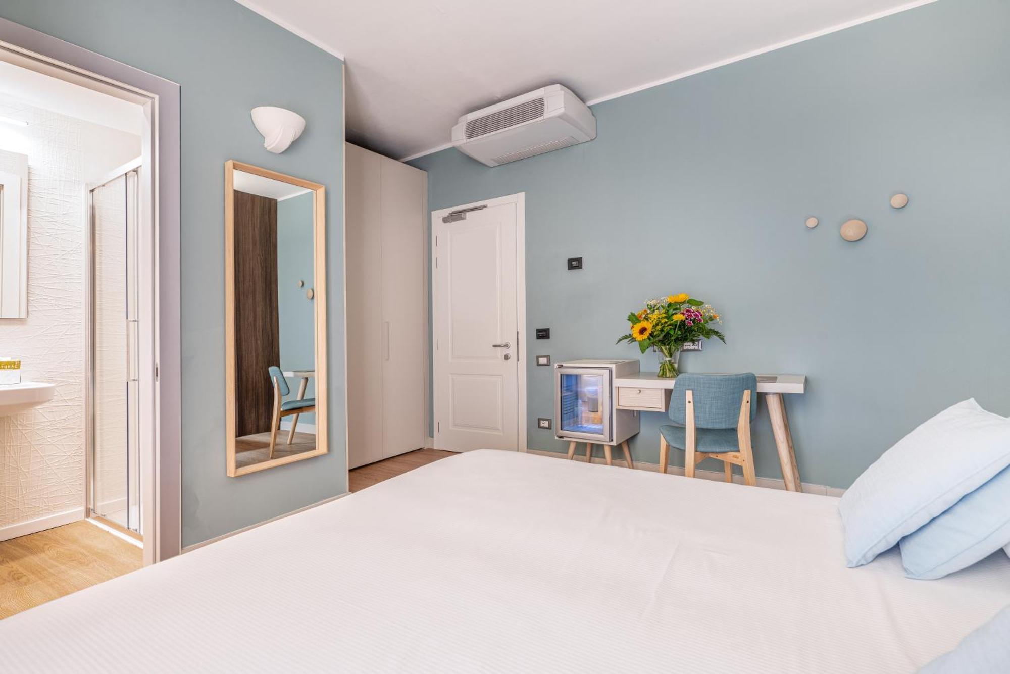 Hotel Riva Del Sole มารินา ดิ กัมโป ภายนอก รูปภาพ